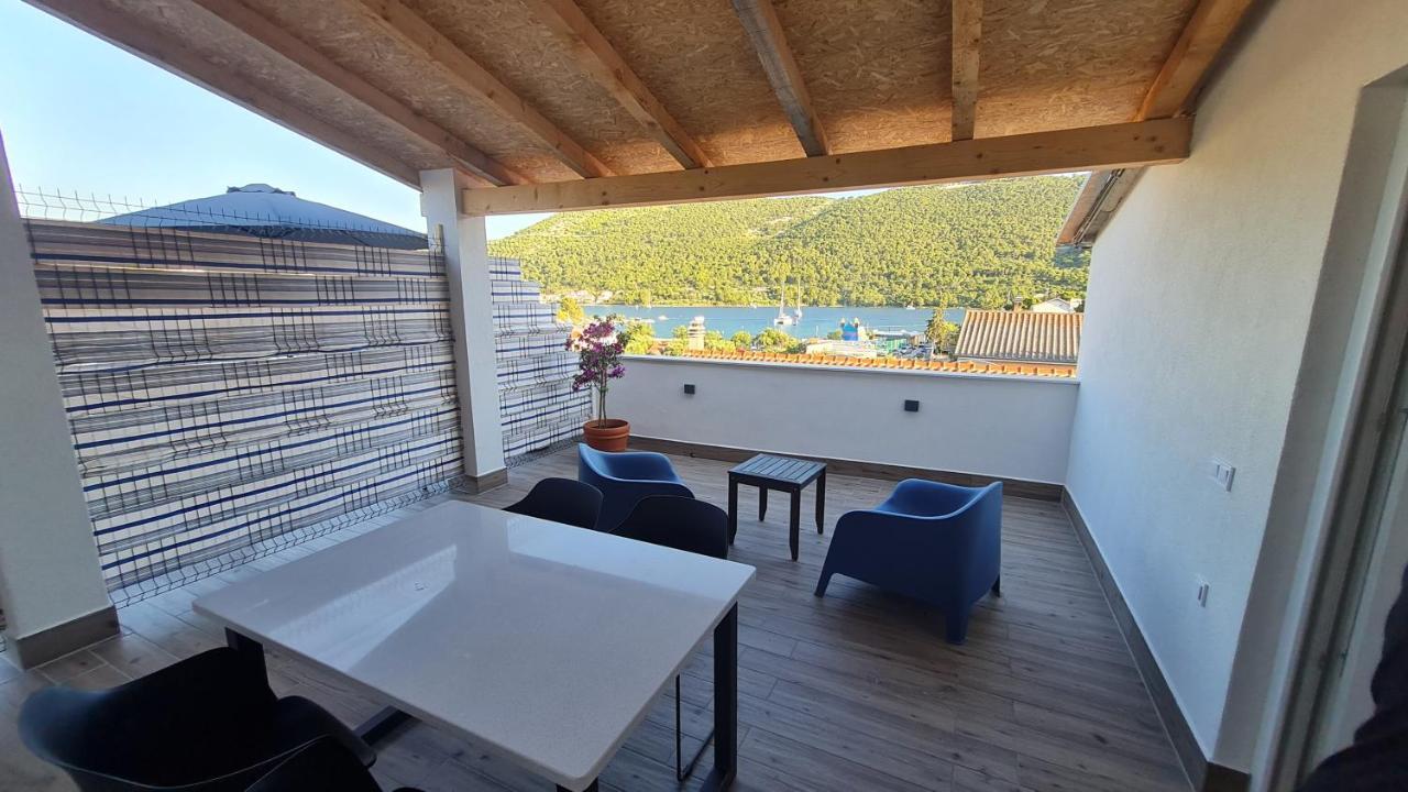 Apartmani Mlinar-One Bedroom Seaview Grebaštica エクステリア 写真