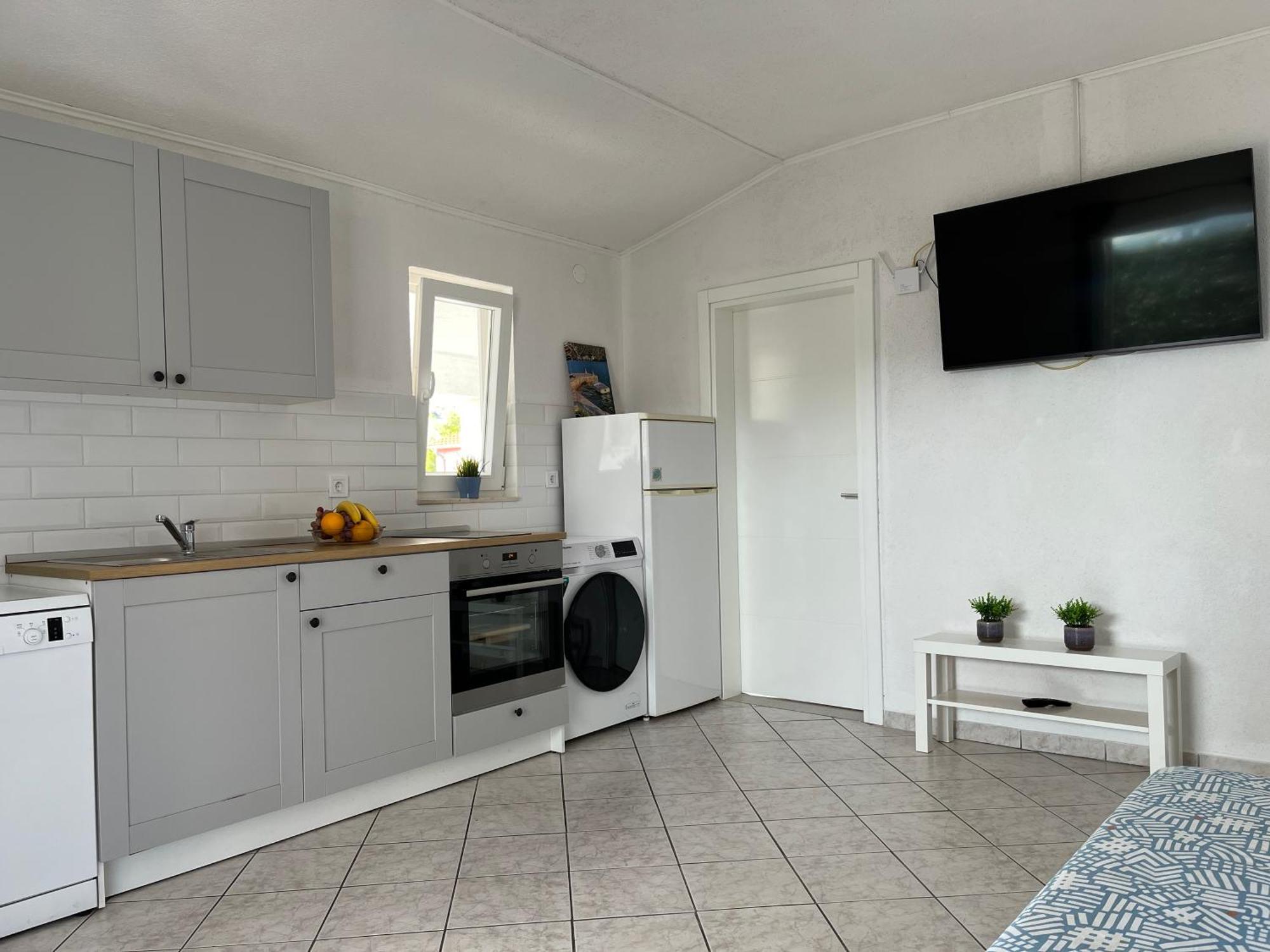 Apartmani Mlinar-One Bedroom Seaview Grebaštica エクステリア 写真